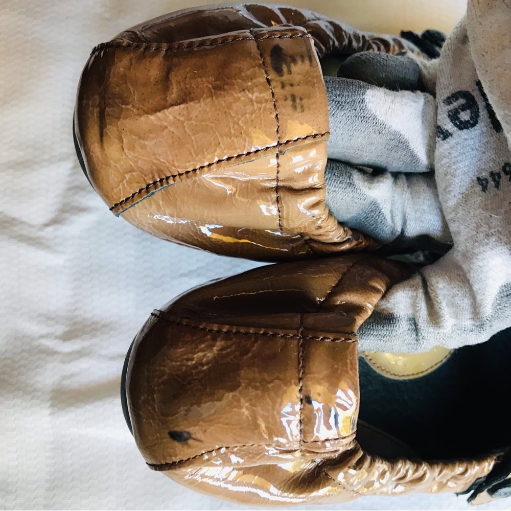 Born Brown Shoes - Picture 9 of 11